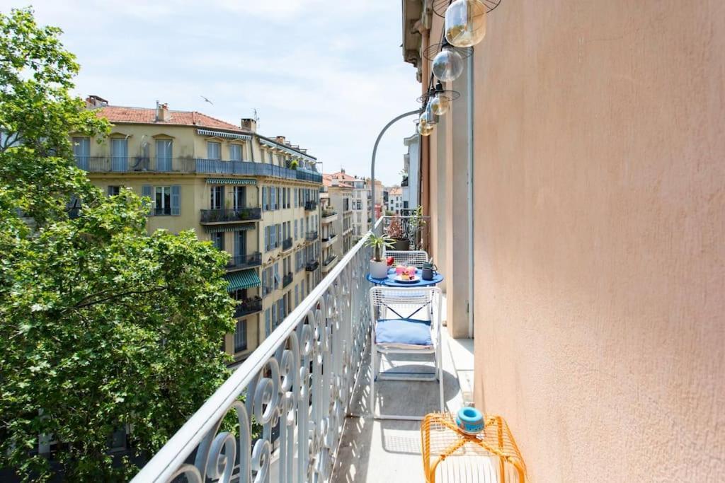 #27 Urban Ac 2 Bedrooms 10mins Walk Sea&old Town