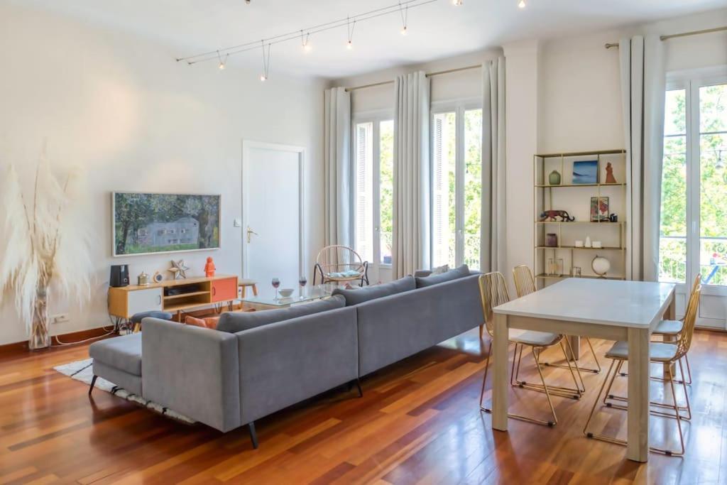 Apartment #27 Urban Ac 2 Bedrooms 10mins Walk Sea&old Town Nizza