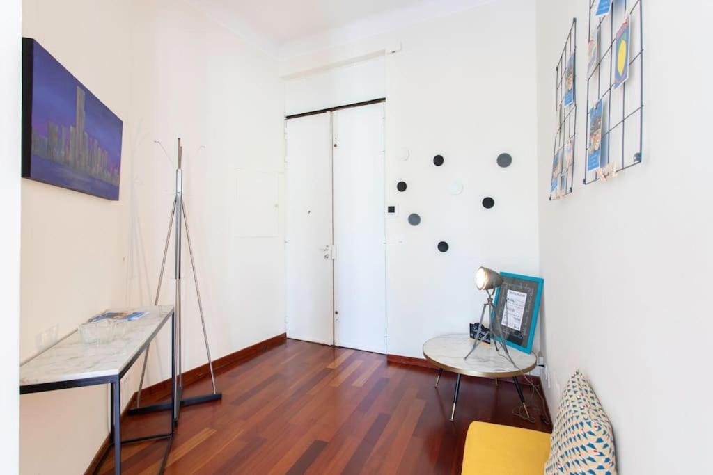 Apartment #27 Urban Ac 2 Bedrooms 10mins Walk Sea&old Town *