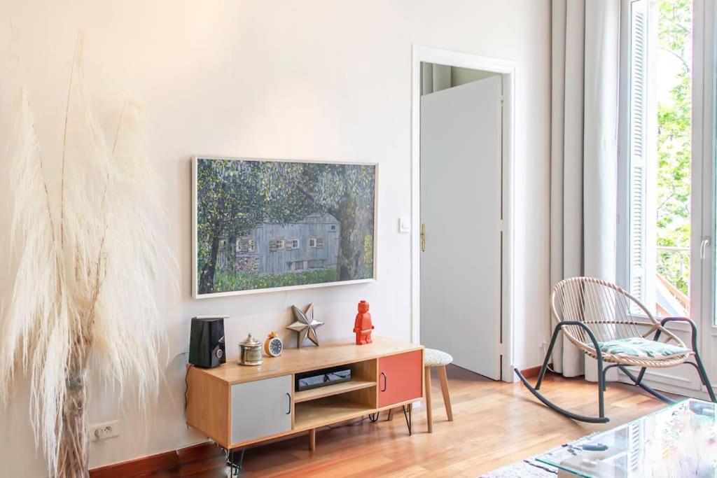 Apartment #27 Urban Ac 2 Bedrooms 10mins Walk Sea&old Town