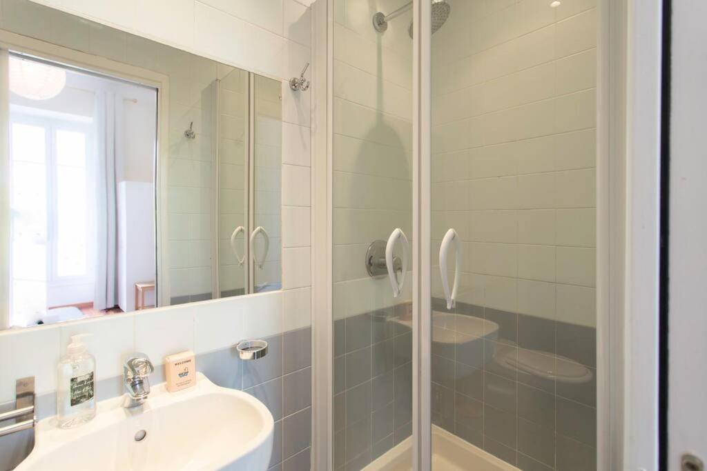 #27 Urban Ac 2 Bedrooms 10mins Walk Sea&old Town