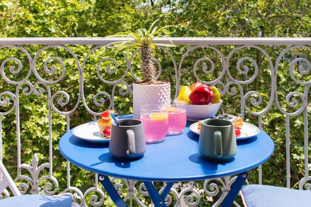 Apartment #27 Urban Ac 2 Bedrooms 10mins Walk Sea&old Town